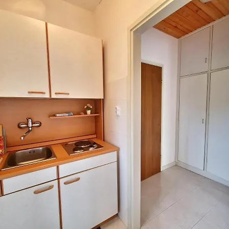 Swim And Climb Baska House - Island Krk *