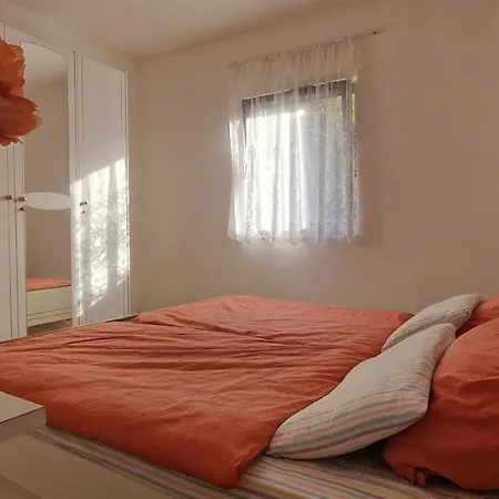 Swim And Climb Baska House - Island Krk
