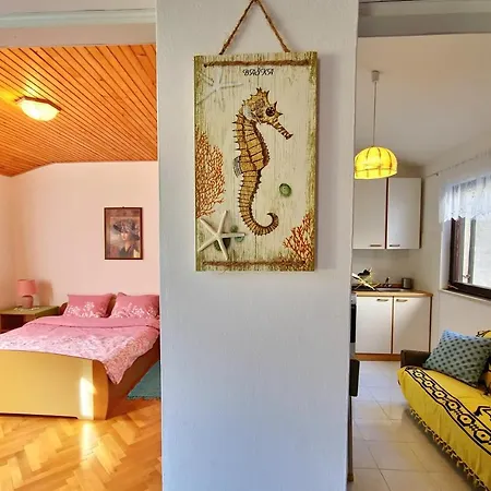 Swim And Climb Baska House - Island Krk *