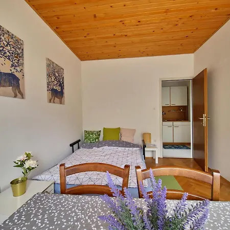 Swim And Climb Baska House - Island Krk Holiday home