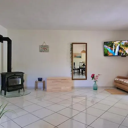 בית נופש Swim And Climb Baska House - Island Krk