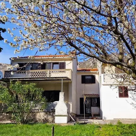 Swim And Climb Baska House - Island Krk Holiday home *
