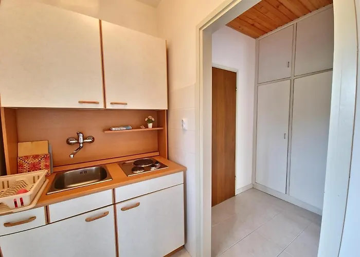 Swim And Climb Baska House - Island Krk *